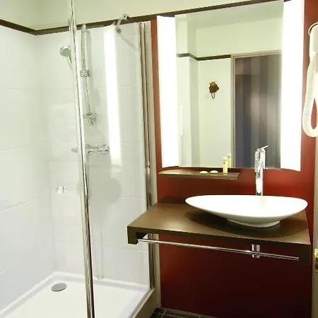 Logis L'Ermitage Hotel & Restaurant Saulges Room photo